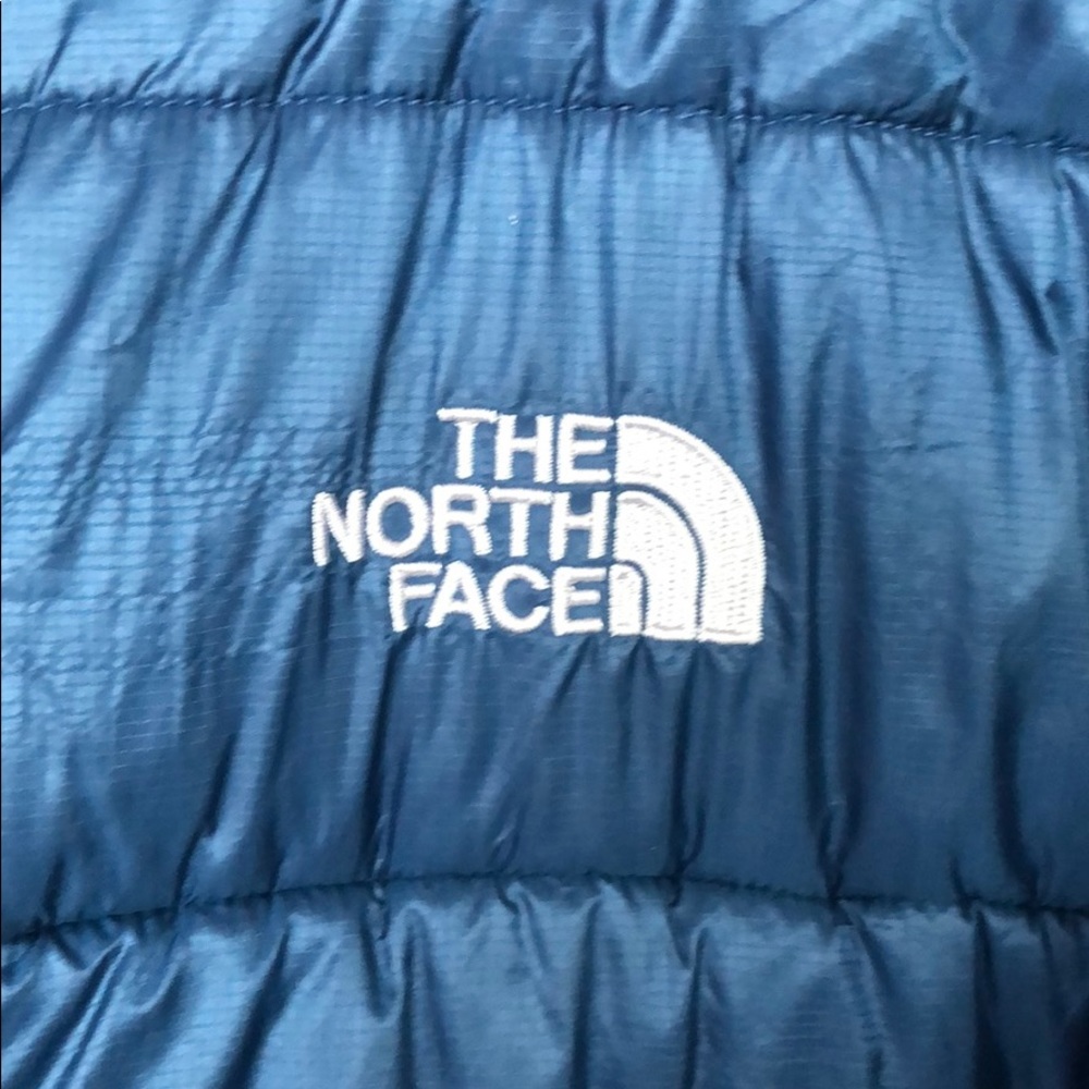 North face men’s jacket - Picture 2 of 4